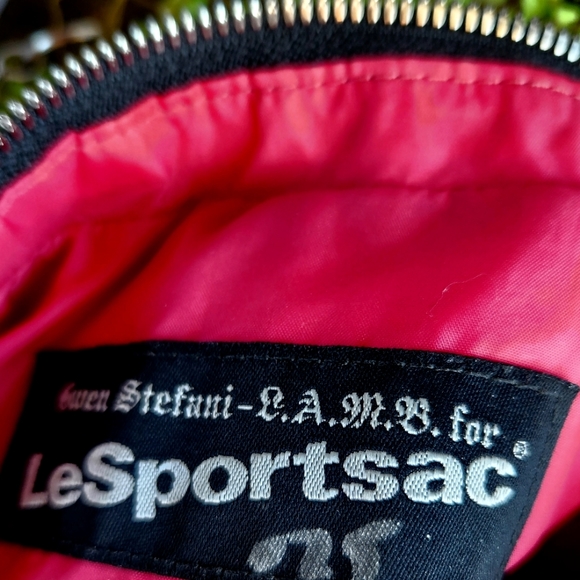 L.A.M.B. Gwen Stefani LeSPORTSac Tattoo B&W Grafitti Mini Duffle Bag EVC   9x5 - Picture 9 of 14